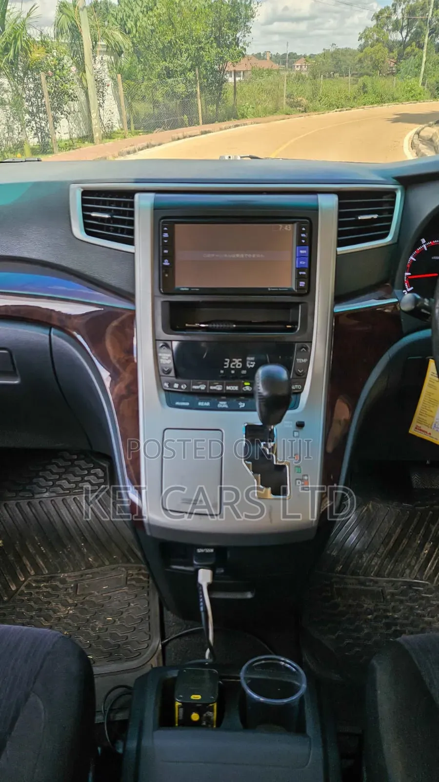 Toyota Vellfire 2014 Black