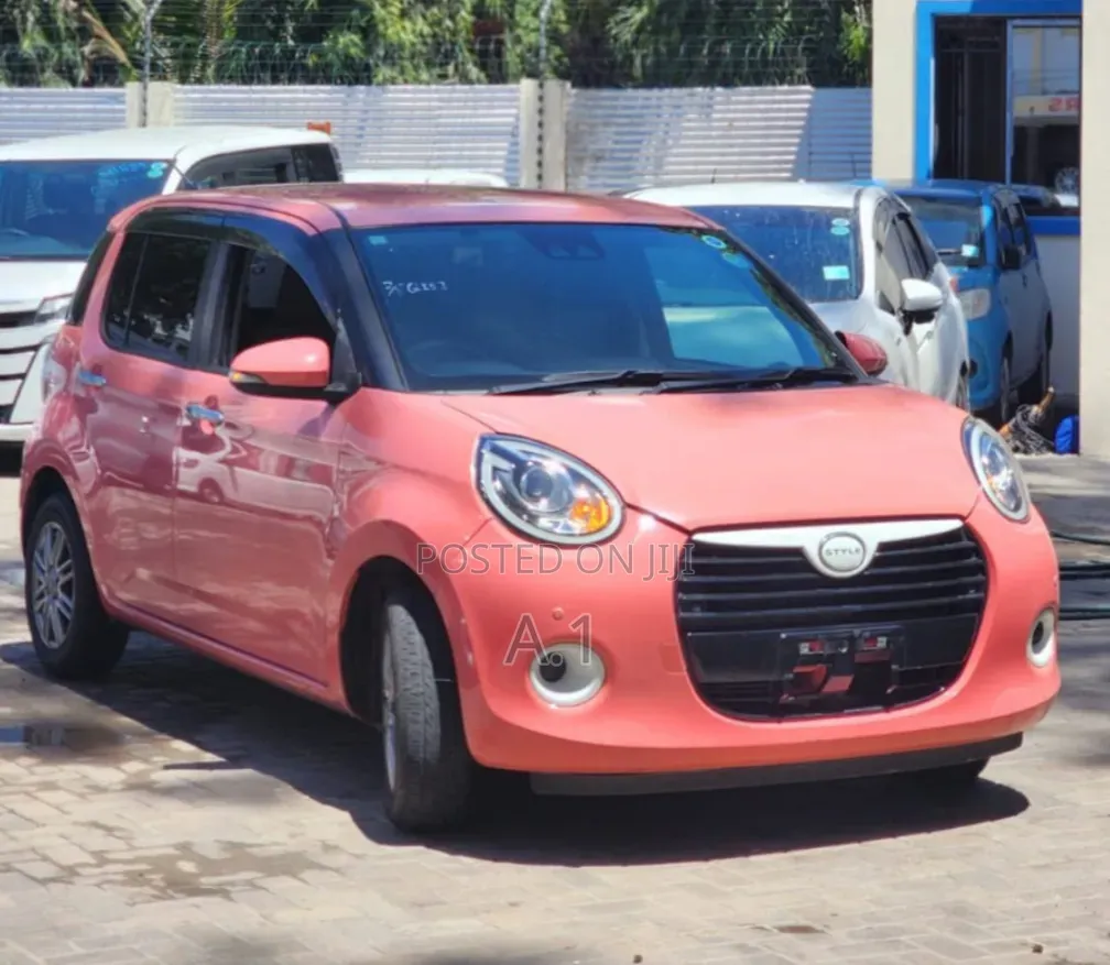 Daihatsu Boon 2019 Pink
