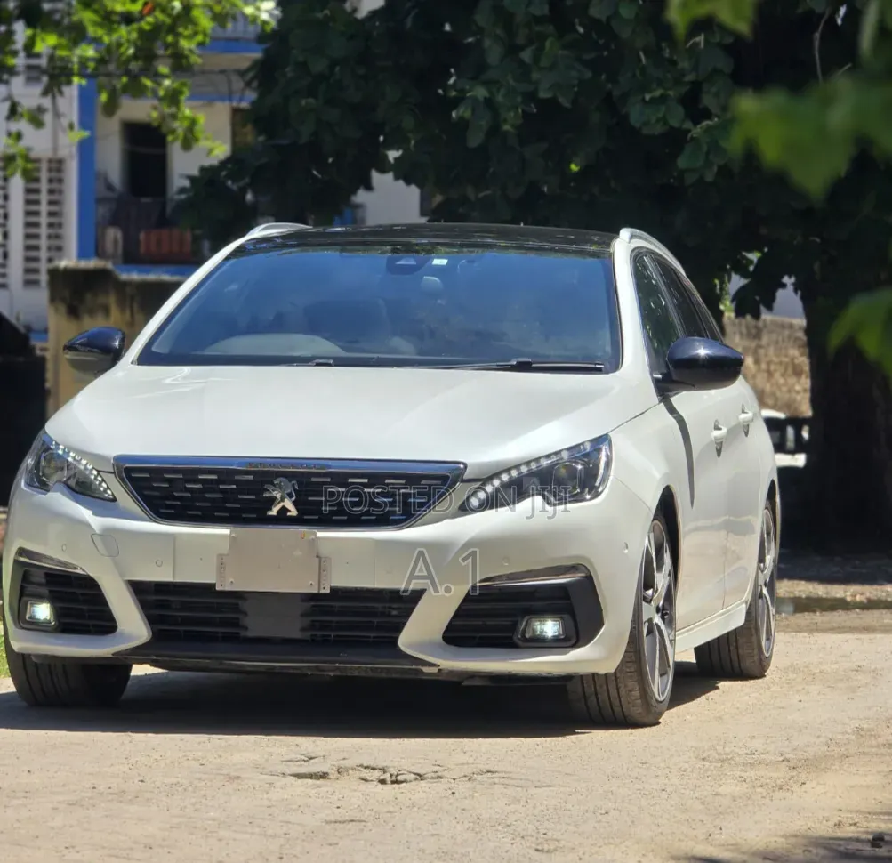 Peugeot 308 2019 White