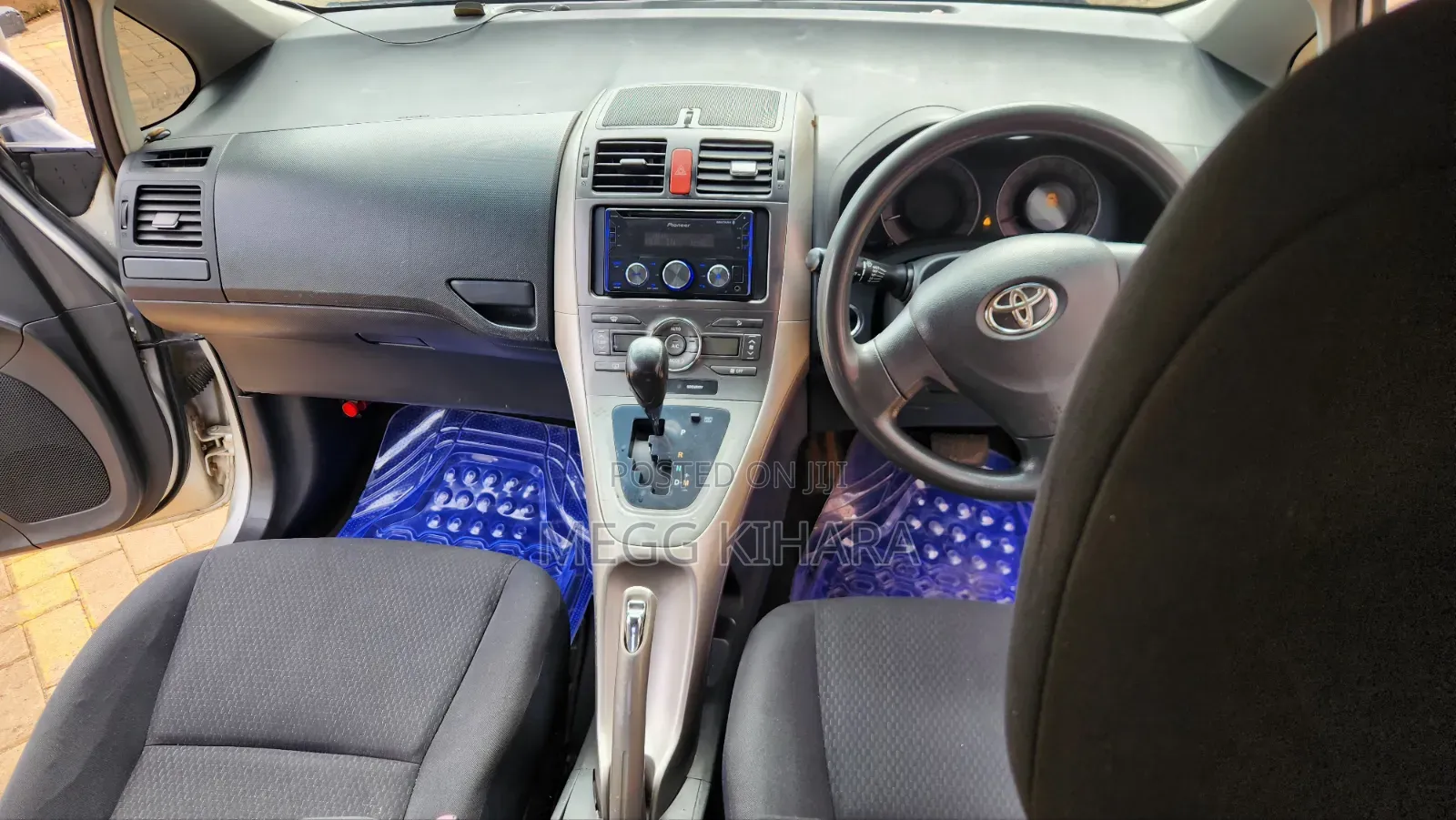Toyota Auris 2007 Silver