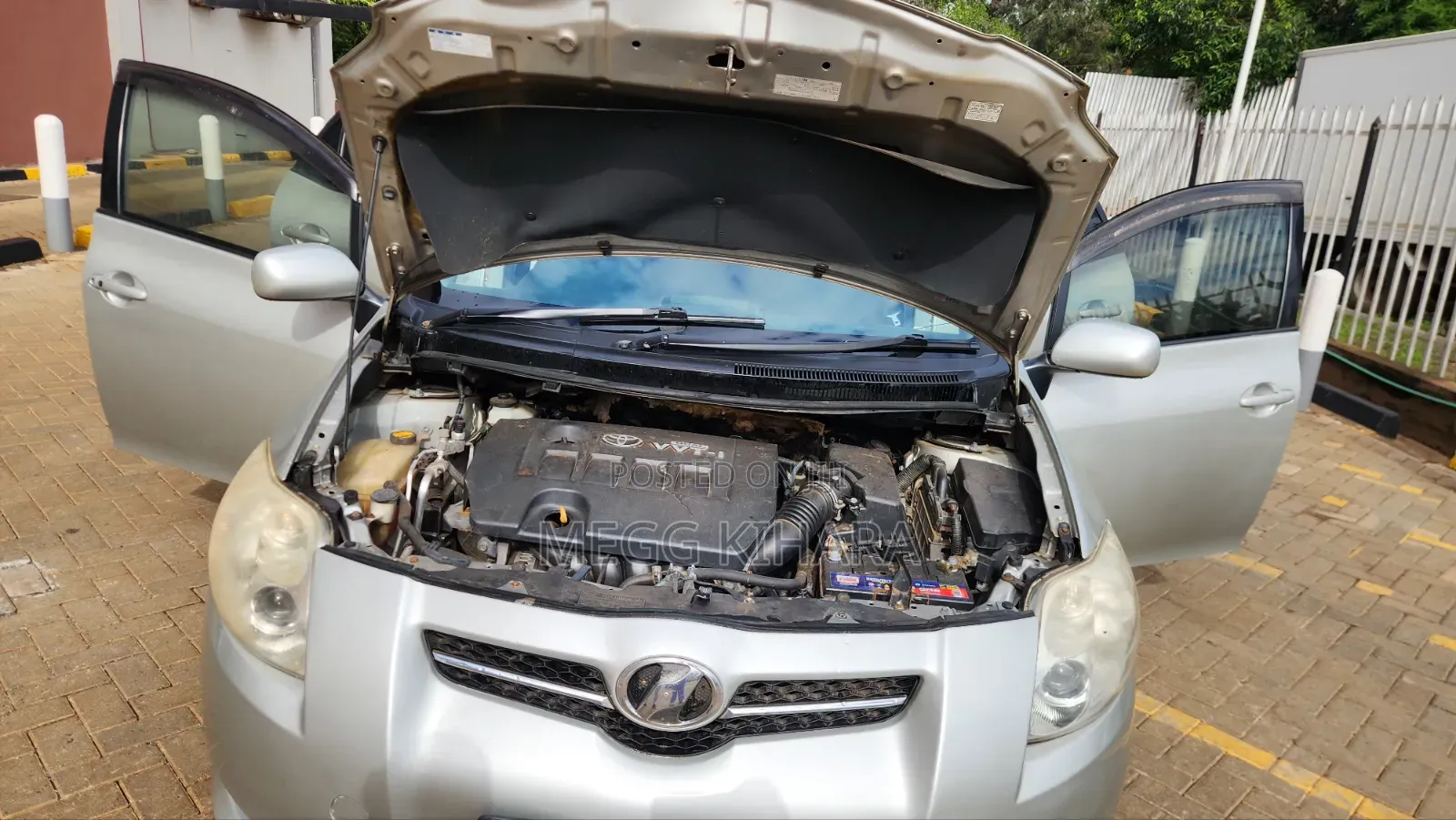 Toyota Auris 2007 Silver