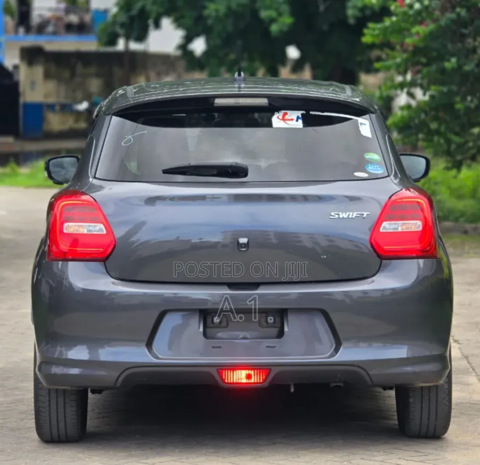 Suzuki Swift 2019 Gray