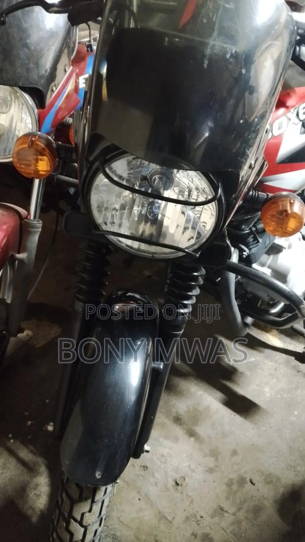 Bajaj Boxer 150 UG 2025 Black - thumbnail 6