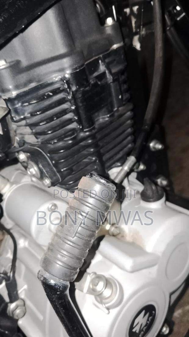 Bajaj Boxer 150 UG 2025 Black - thumbnail 7