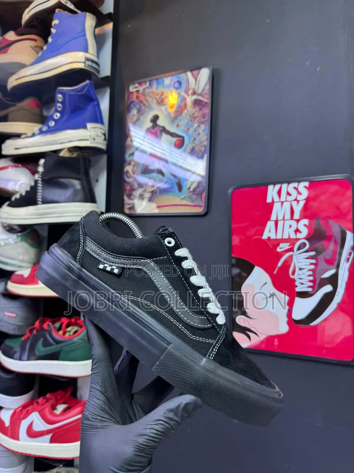 Black Vans Old Skool Skate Sneakers