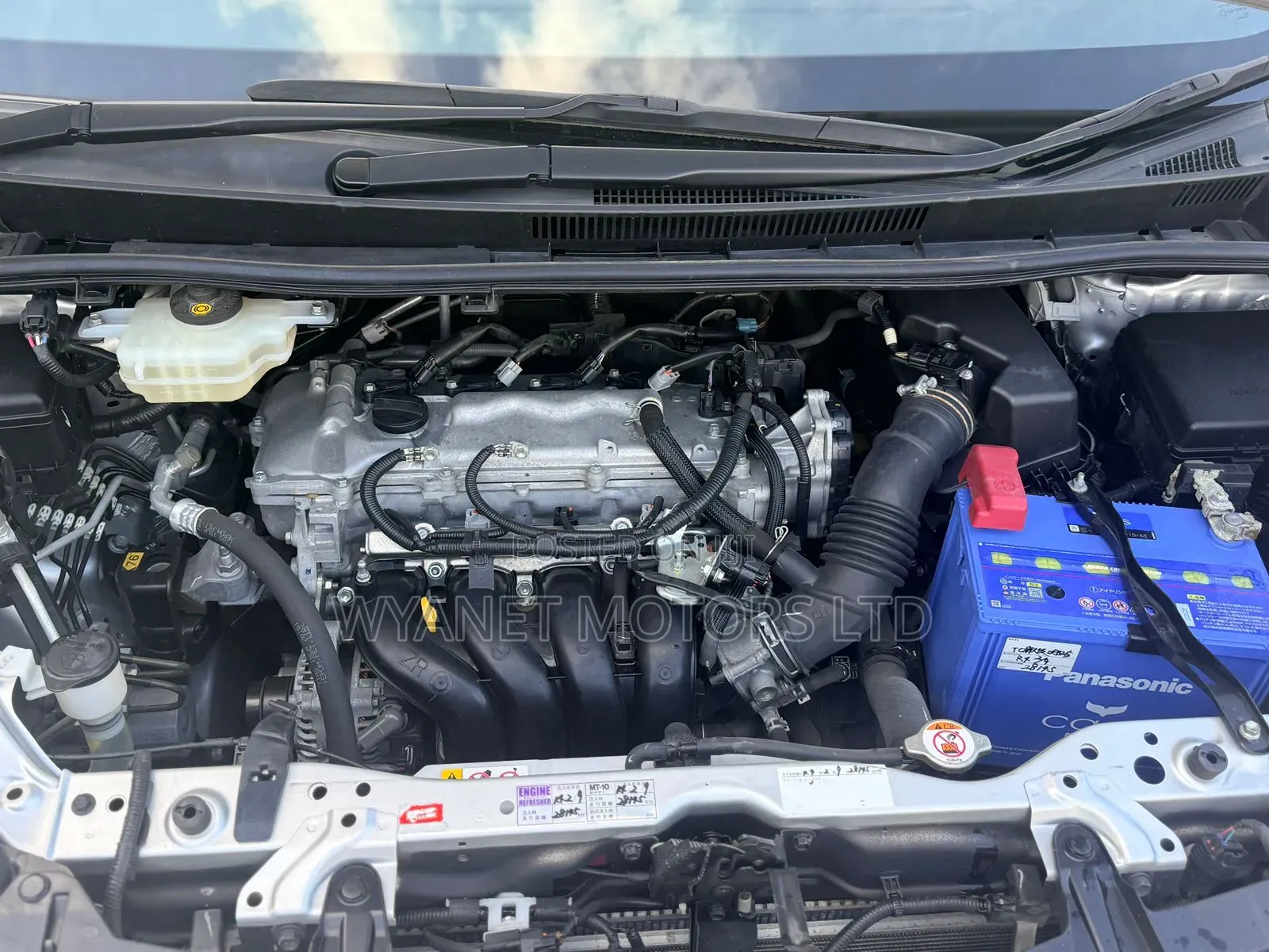 Toyota Noah 2019 Silver