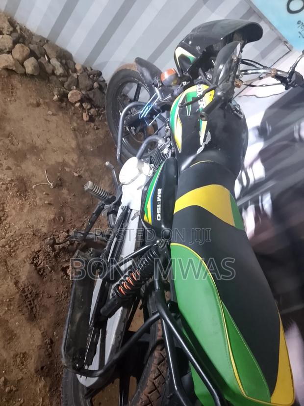 Bajaj Boxer 150 UG 2023 Black - thumbnail 2