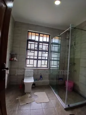 5bdrm Mansion in Syokimau, Gateway Mall Area for rent