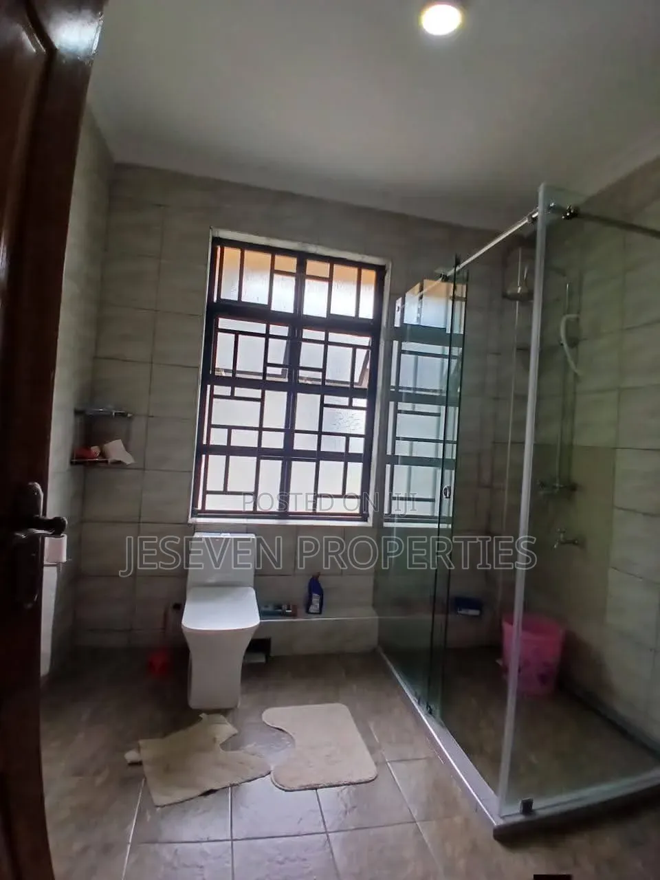 5bdrm Mansion in Syokimau, Gateway Mall Area for rent