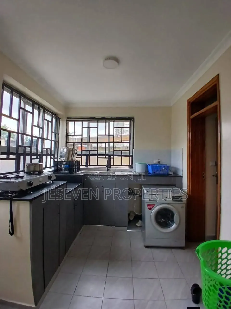 5bdrm Mansion in Syokimau, Gateway Mall Area for rent