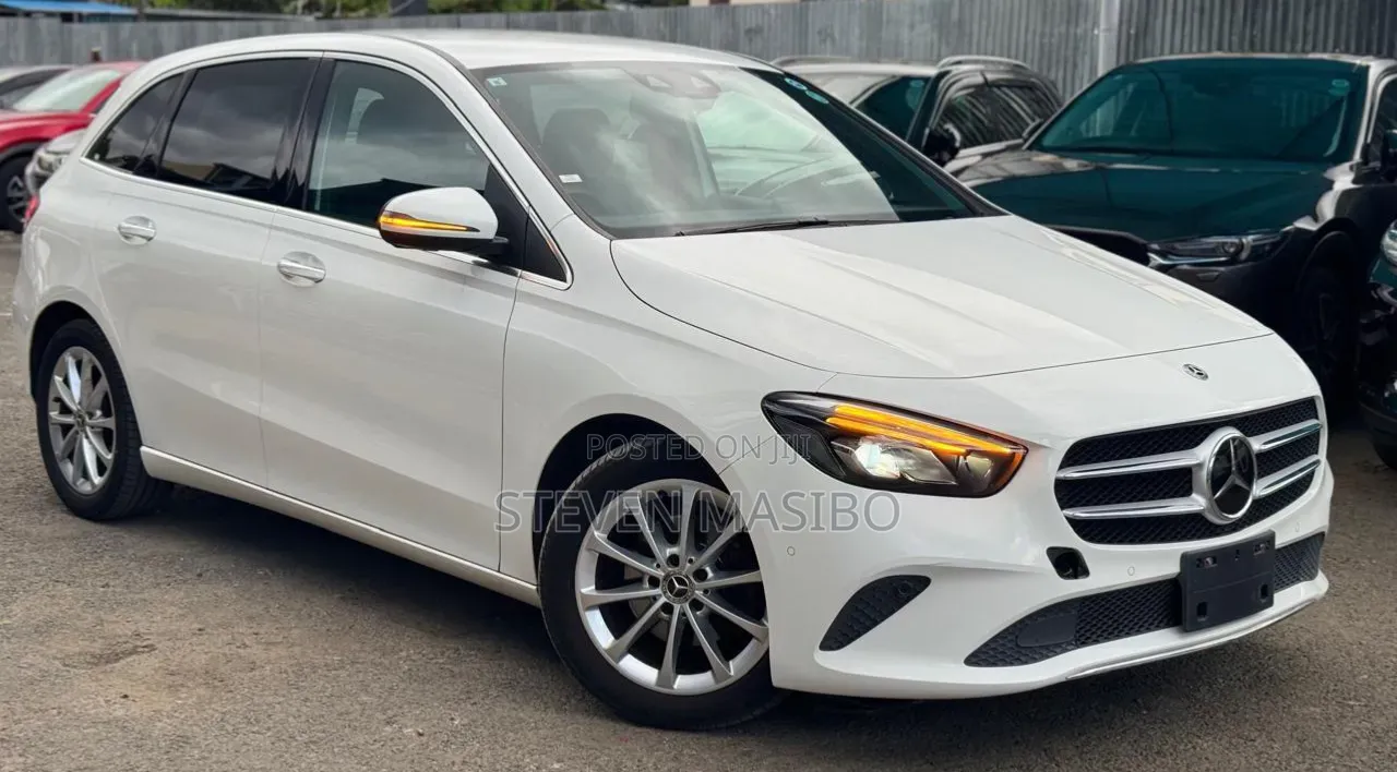 Mercedes-Benz B-Class B180 Petrol 2019 White