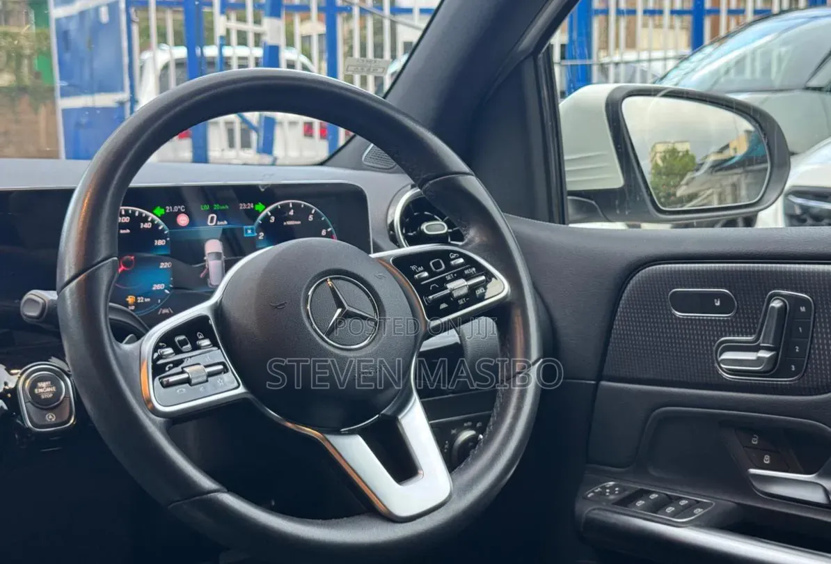 Mercedes-Benz B-Class B180 Petrol 2019 White