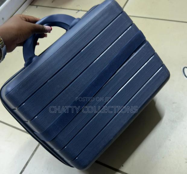 Nave Blue Make Up Bag /Carry on Rubber Bag