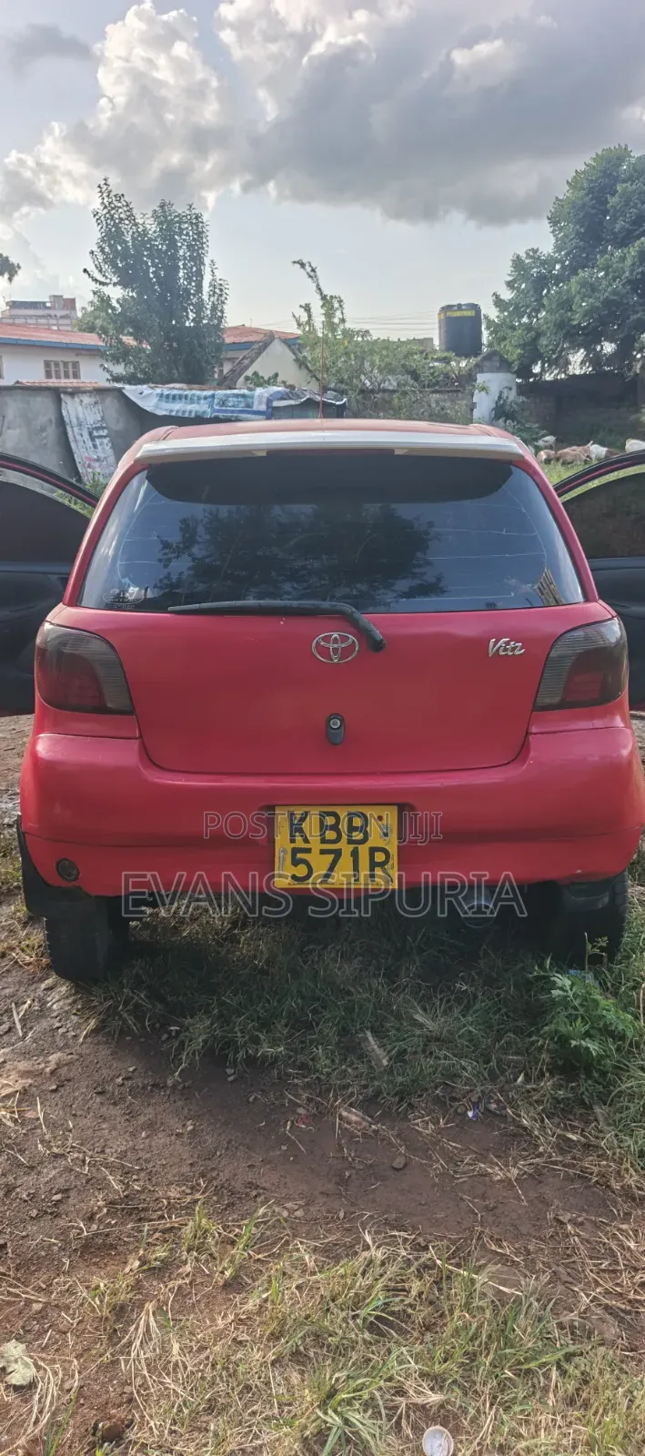 Toyota Vitz 2003 Red