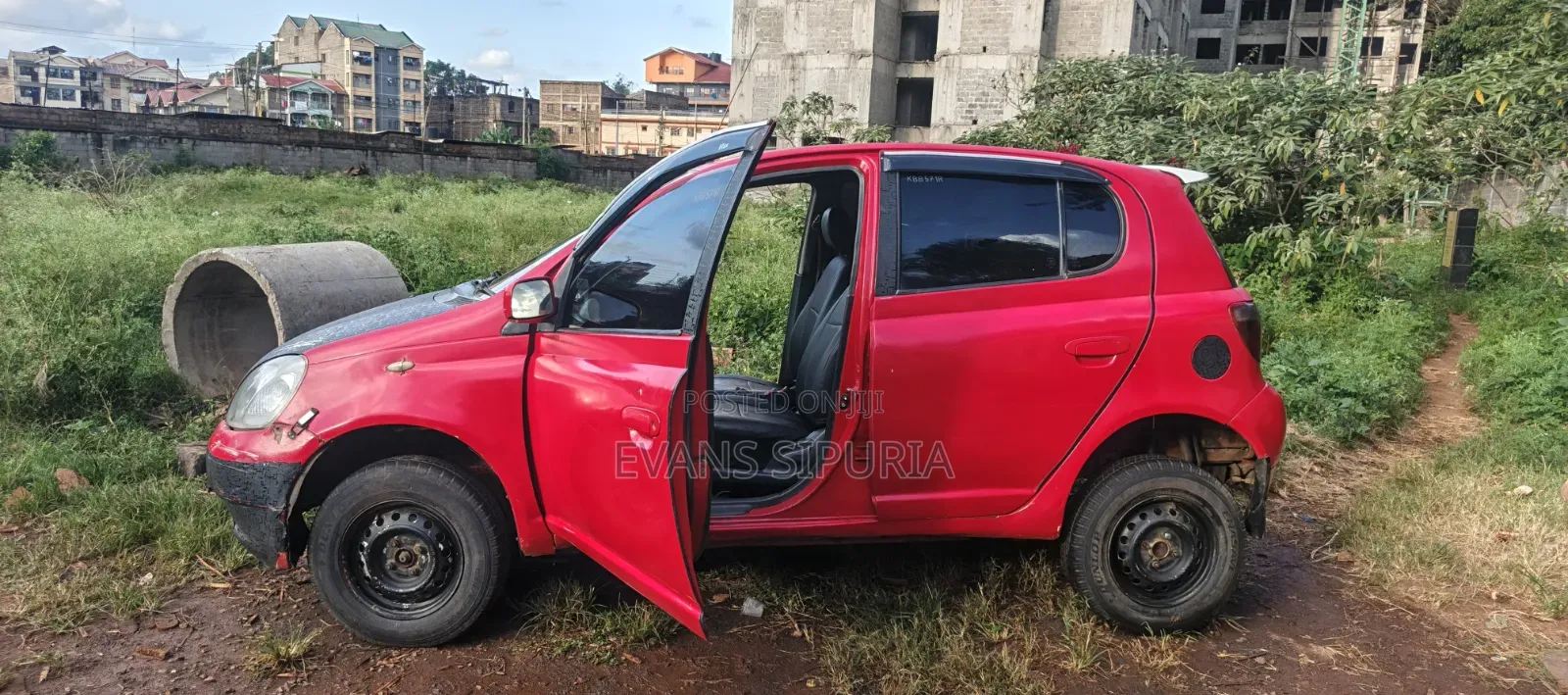 Toyota Vitz 2003 Red