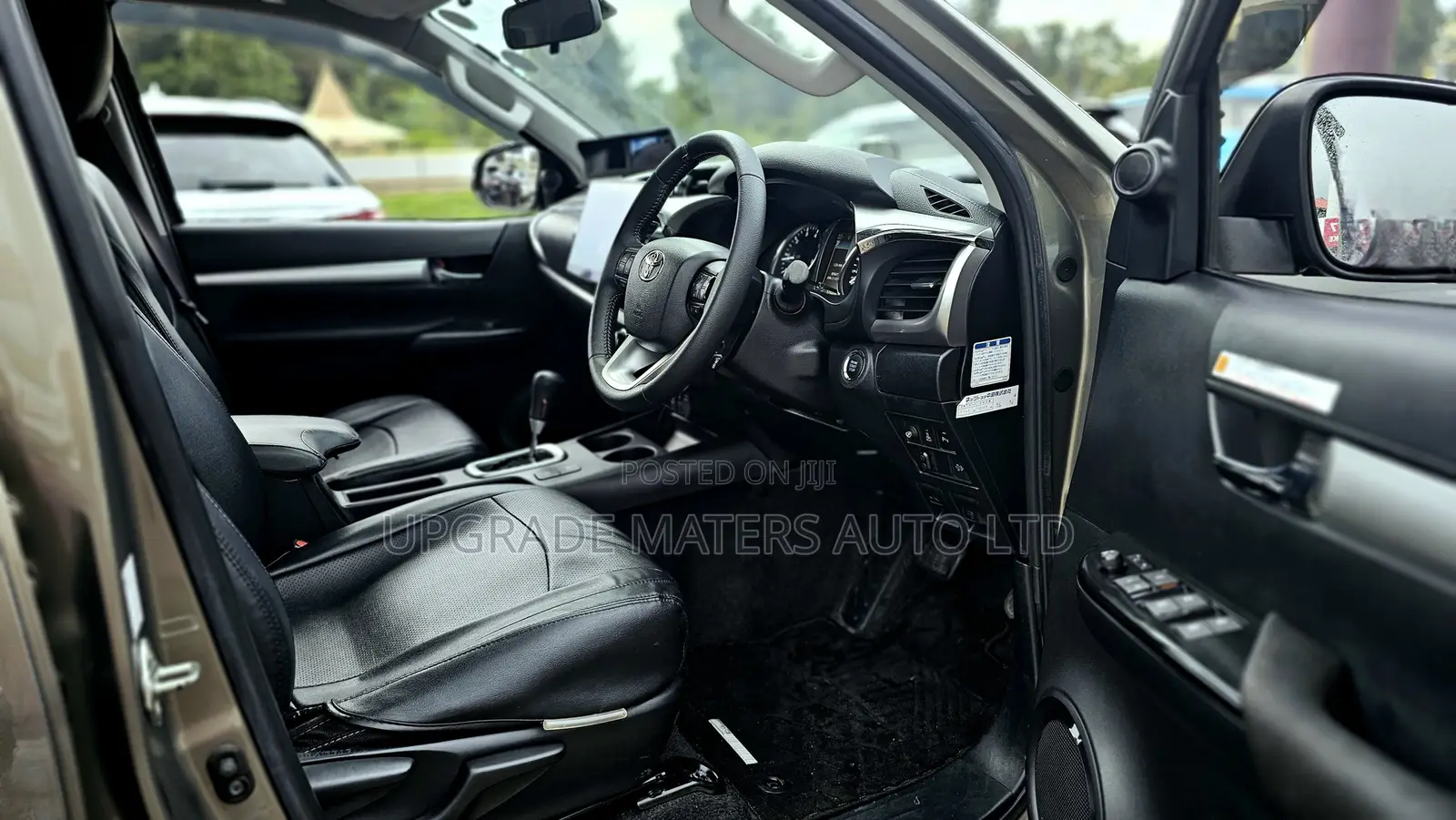 Toyota Hilux 2021 Green