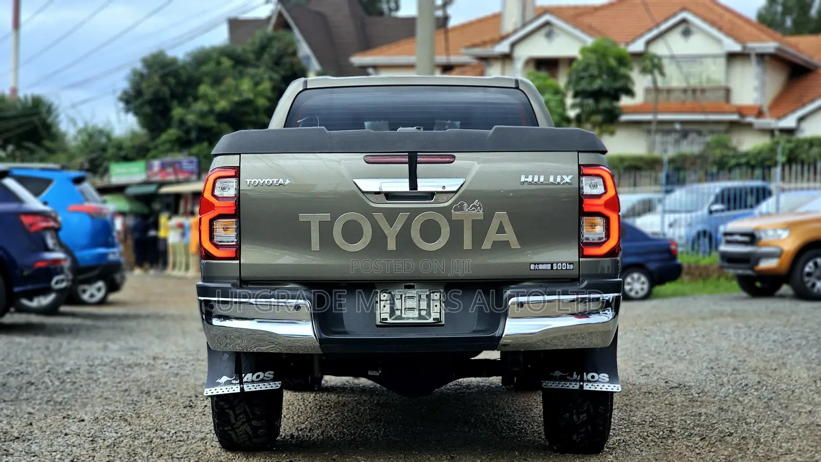Toyota Hilux 2021 Green