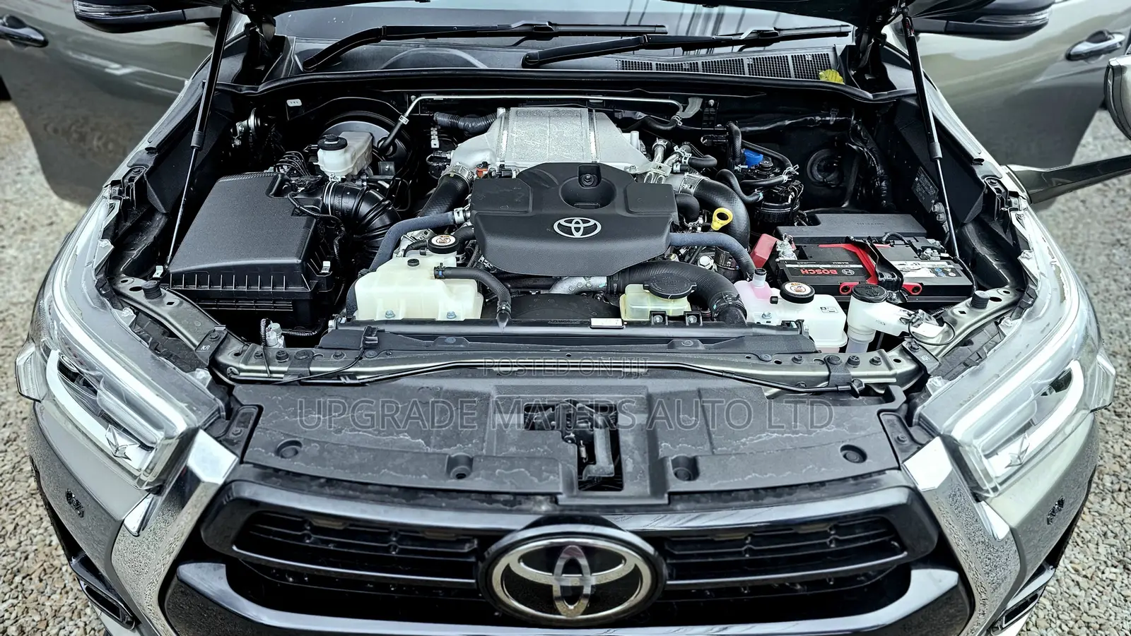 Toyota Hilux 2021 Green