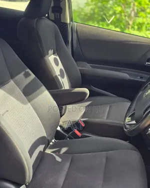 Toyota Sienta 1.5 Hybrid FWD (6-seater) 2020 Matt Black