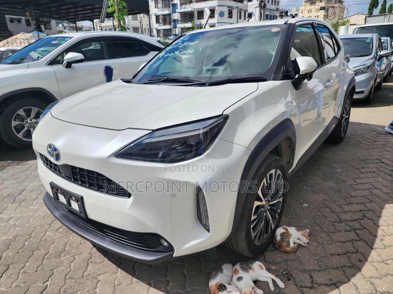 Toyota Yaris Cross 1.5 Hybrid AWD 2021 White