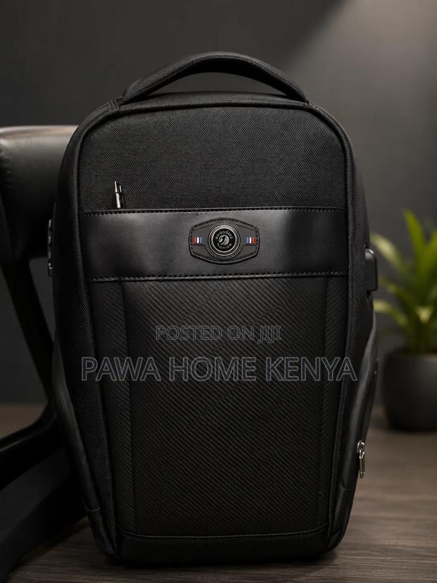 Denggao Quality Backpack/Laptop Bag - thumbnail 2