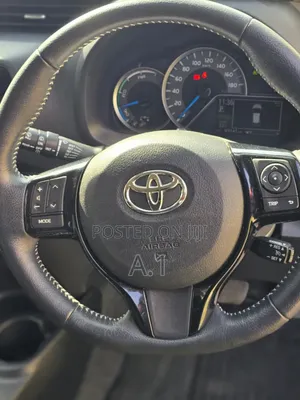 Toyota Vitz 1.5 FWD Hybrid 5dr 2019 Orange