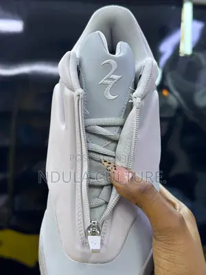 Converse Shai 001