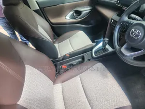Toyota Yaris Cross 1.5 Hybrid AWD 2021 White