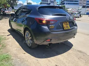 Mazda Axela 2015 Blue
