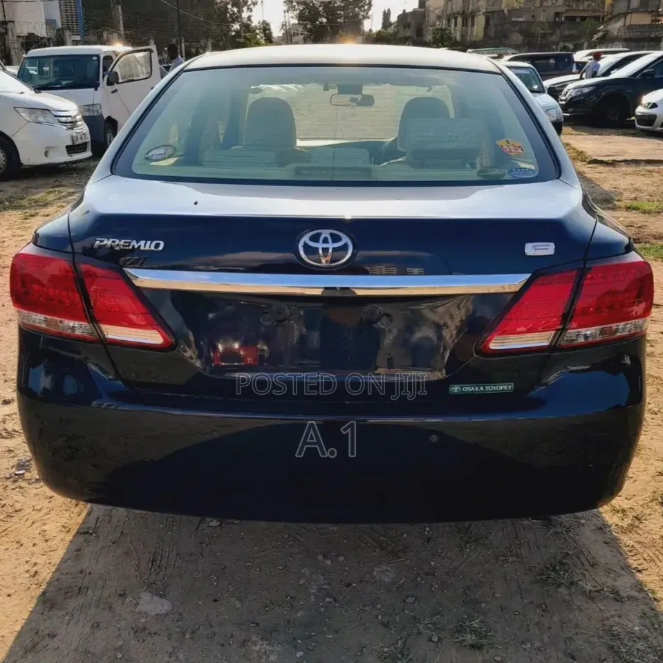 Toyota Premio 1.5 FWD 2019 Blue