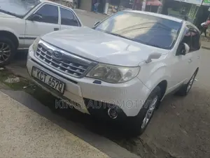 Subaru Forester 2012 White