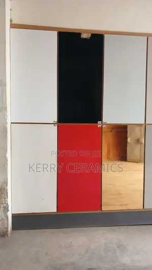 Multilayered Particle Boards