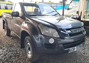Isuzu D-MAX 2014 Black