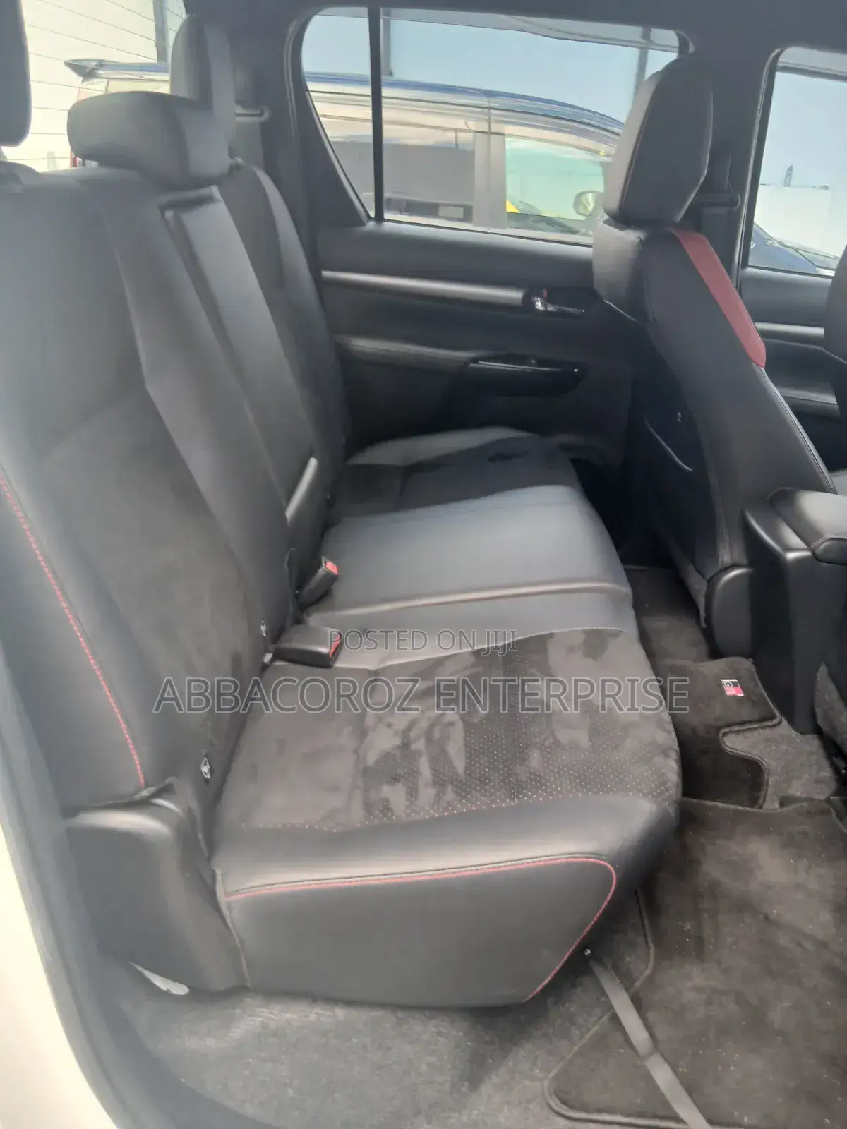 Toyota Hilux Revo Double Cab Deisel 2.4 AWD 2021 White