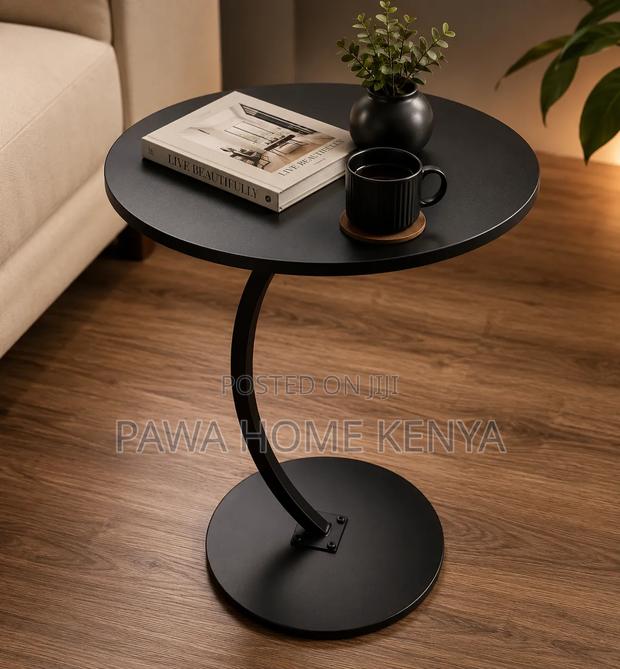 Round Side Table - thumbnail 2
