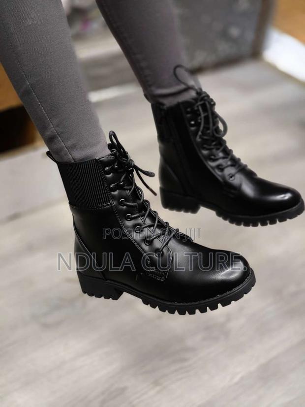 Ladies Boots - thumbnail 2