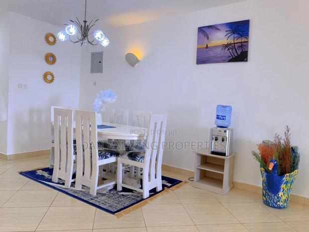 2 Bedrooms Mombasa Shanzu for Daily Rent Beach Front - thumbnail 11