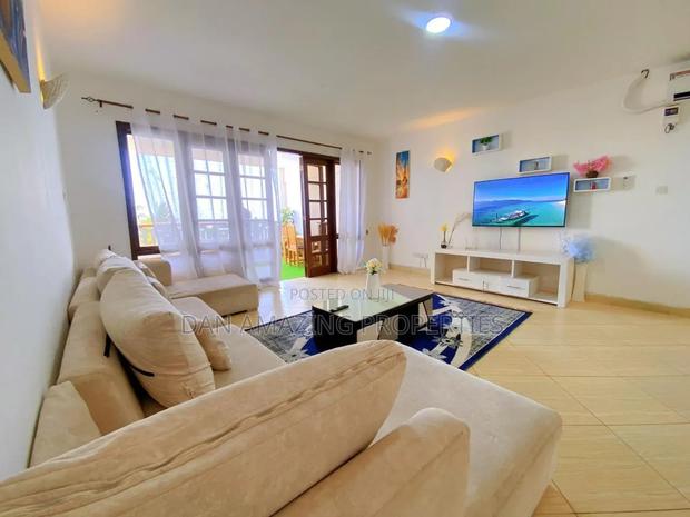 2 Bedrooms Mombasa Shanzu for Daily Rent Beach Front - thumbnail 12