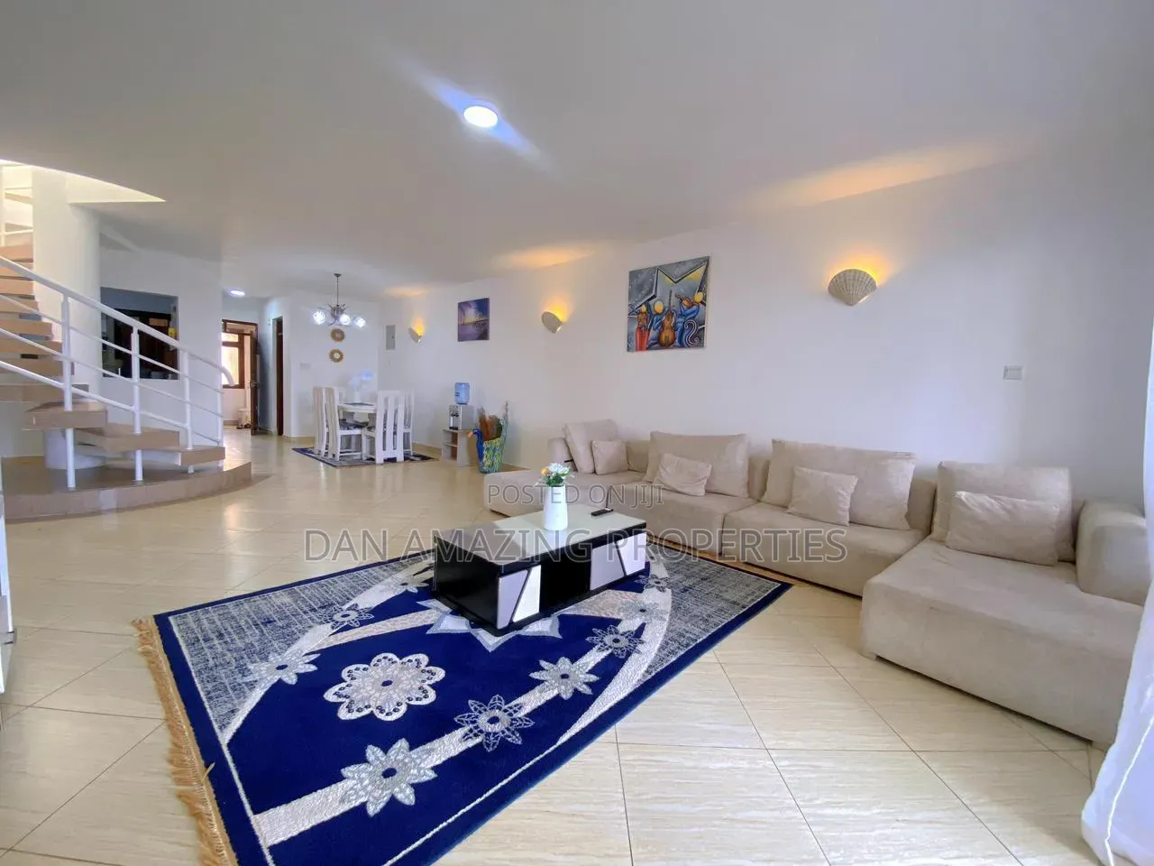 2 Bedrooms Mombasa Shanzu for Daily Rent Beach Front