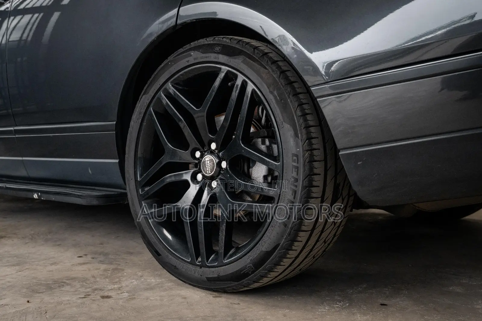 Land Rover Range Rover Vogue 2019 Gray