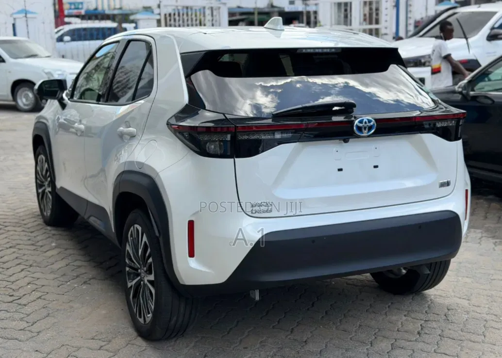 Toyota Yaris Cross 1.5 Hybrid FWD 2020 White