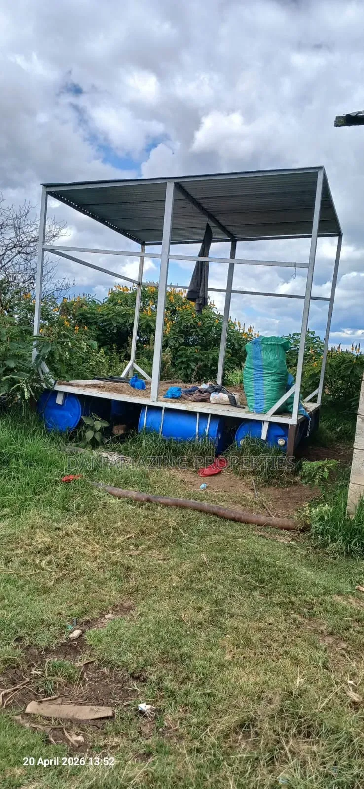 4 Bedrooms Farm House on 85 Acres With 2 Borehole Ndarangwa for Sale