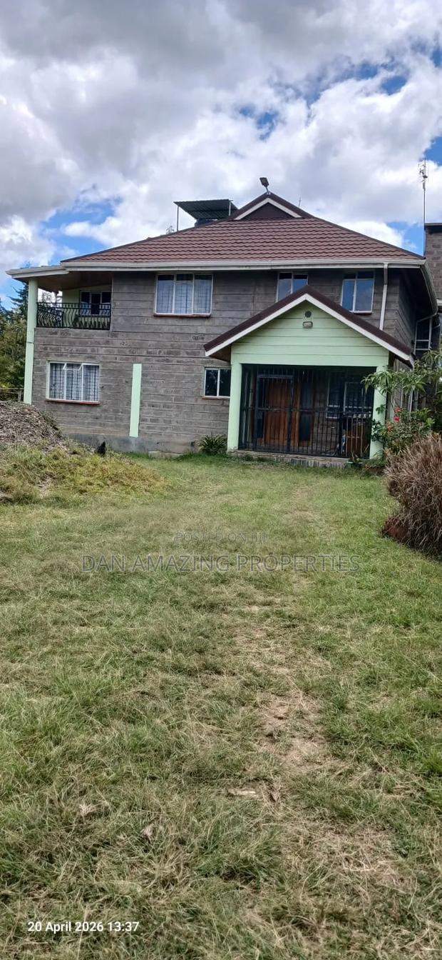 4 Bedrooms Farm House on 85 Acres With 2 Borehole Ndarangwa for Sale