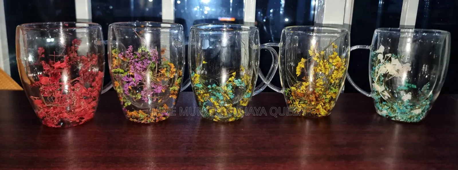 Clear or Real Flowers