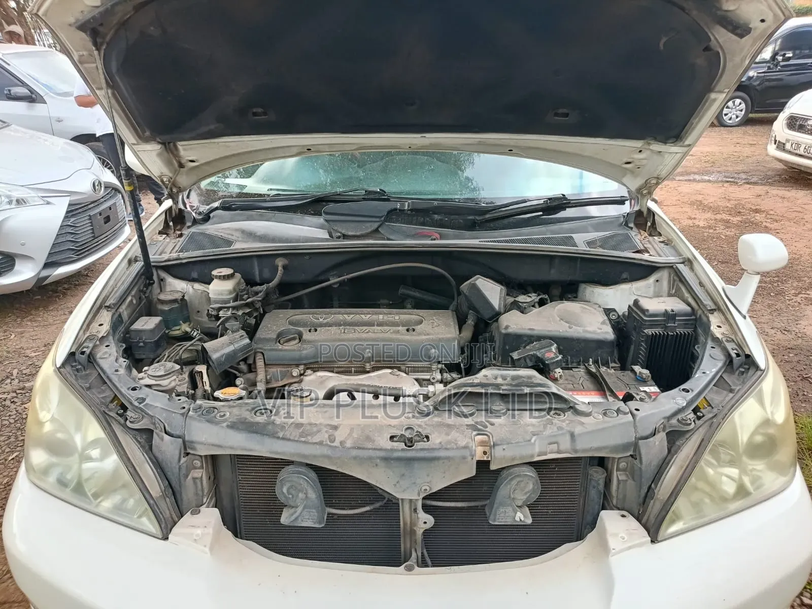 Toyota Harrier 2.4 2012 White