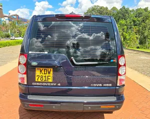 Land Rover Discovery 2015 Blue