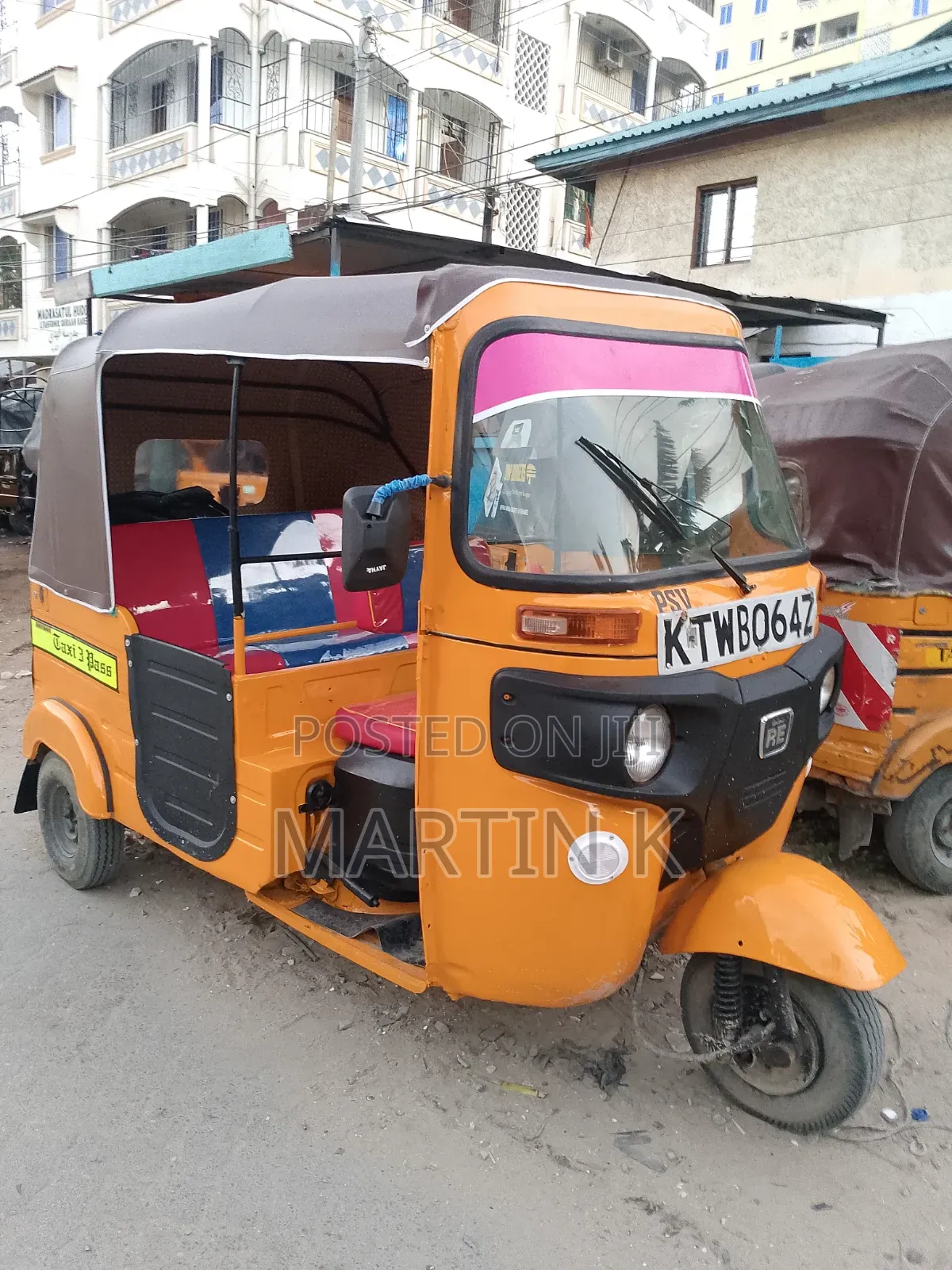 Bajaj RE 2020 Yellow