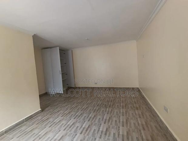 1bdrm Bedsitter in Gitaru for rent - thumbnail 3