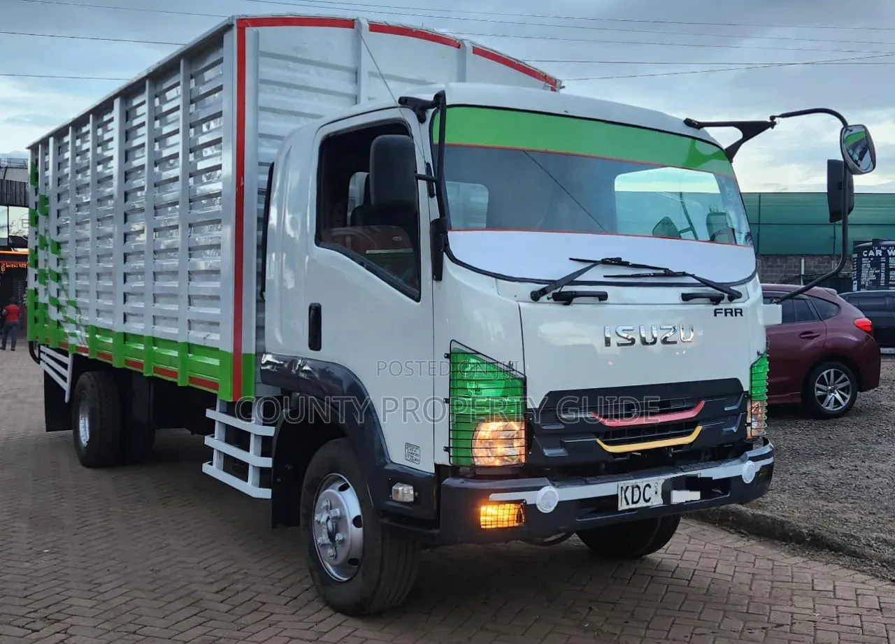 Isuzu FRR KDC Slay Queen 
Yom. 2020
Engine Chassis Intact