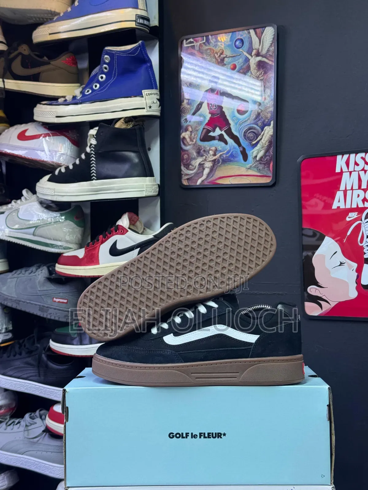 Black/Brown Vans Hylane Nineties.
Sizes : _39 40 41 42 43 44 45